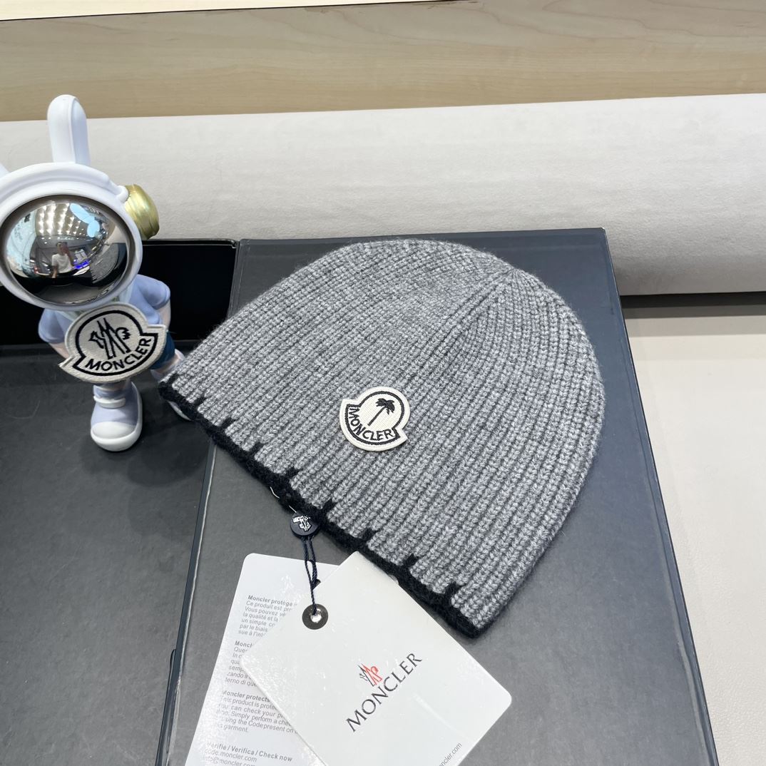 Moncler Caps